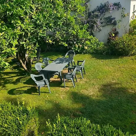 Διαμέρισμα Casa Con Jardin A 200 Metros Playa De Areas En